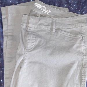 Size 2 regular old navy pixie pants!!!